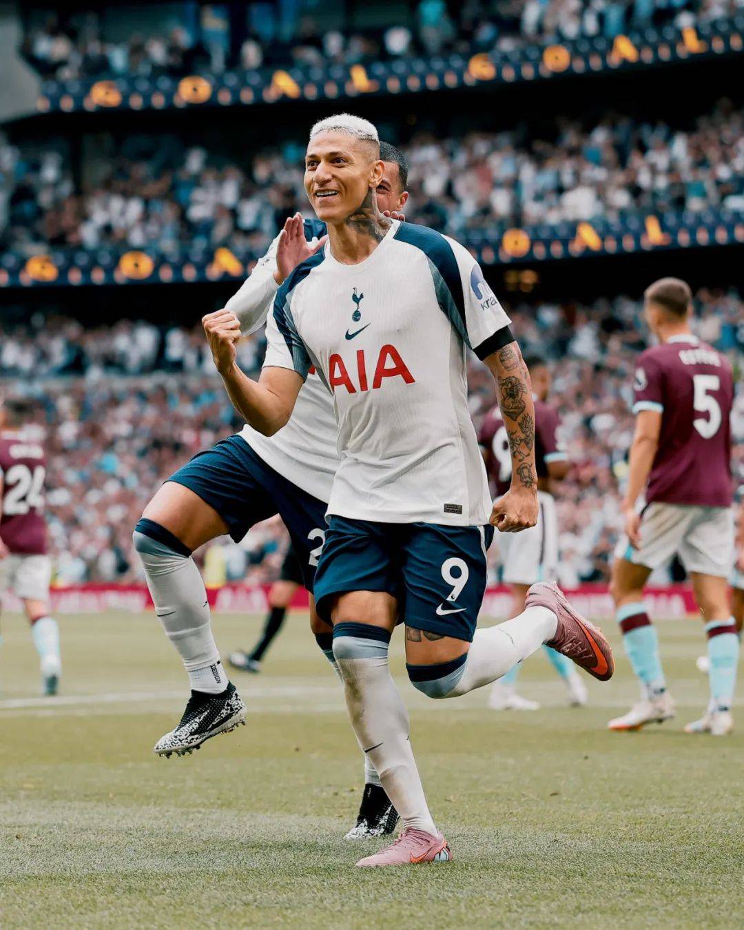 九游-转折点！里昂迎来里程碑，英超集结日攻防权衡，震撼外界，赛季目标并未改变的简单介绍