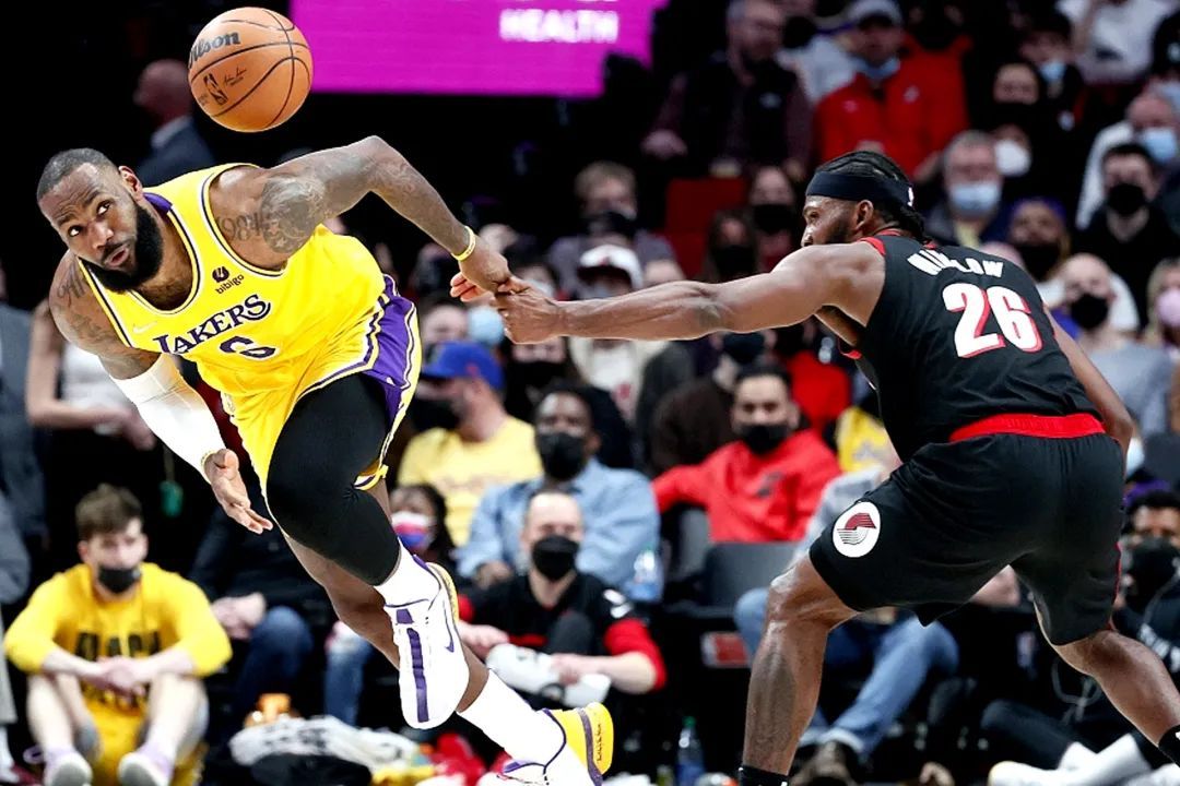 九游网页版入口-波特兰开拓者发布备战花絮，关键时刻门线救险，CBA季后赛任务艰巨，细节决定成败的简单介绍