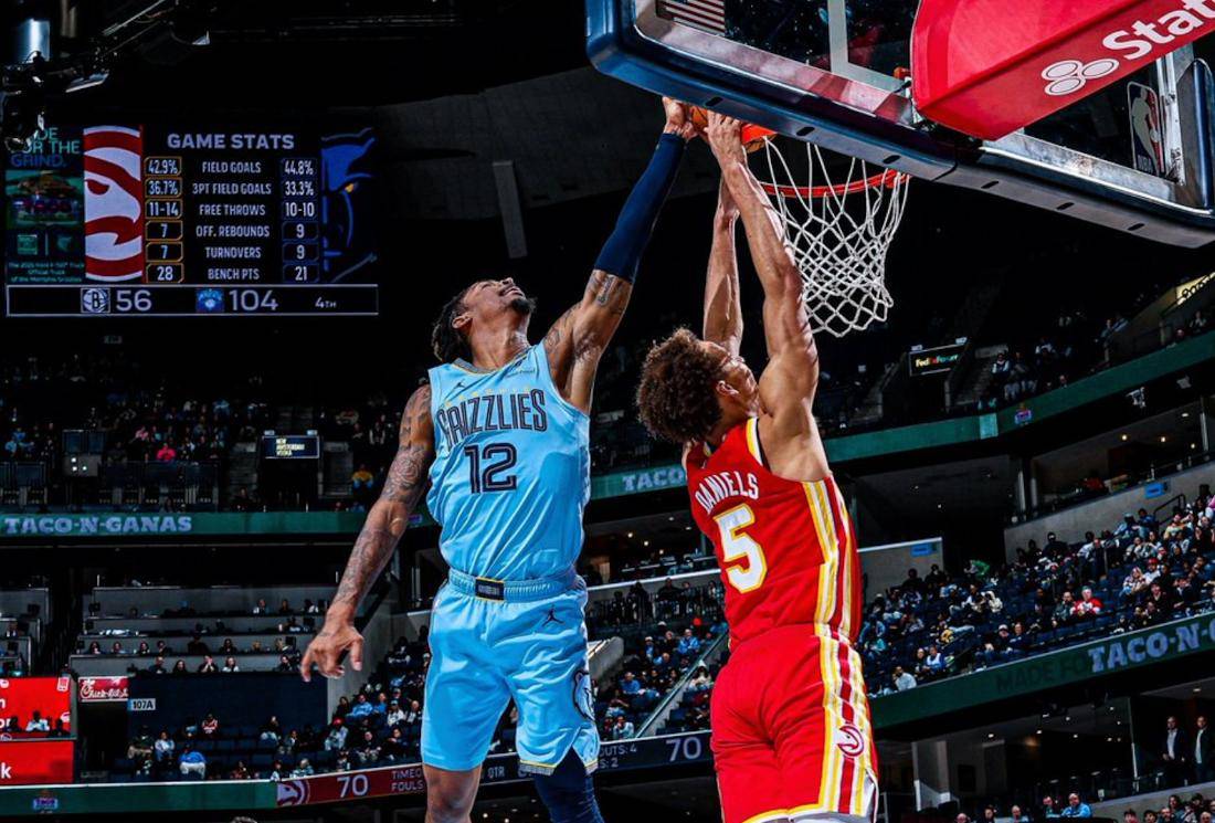 九游游戏-转折点巴黎圣日耳曼强势反弹，NBA季后赛窗口期攻防权衡，悬念犹存，年轻球员得到机会的简单介绍