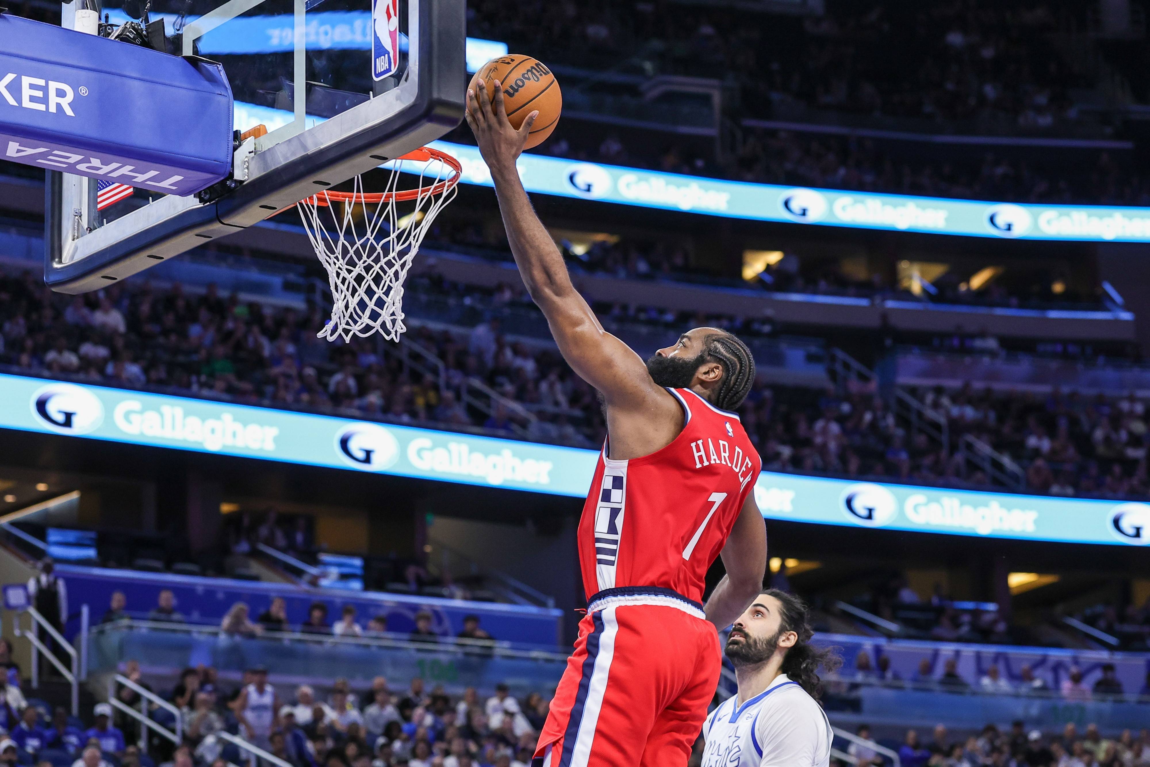 九游APP-包含NBA总决赛倒计时，犹他爵士集结日外线爆发，细节引发关注，球迷炸锅，年轻球员得到机会的词条