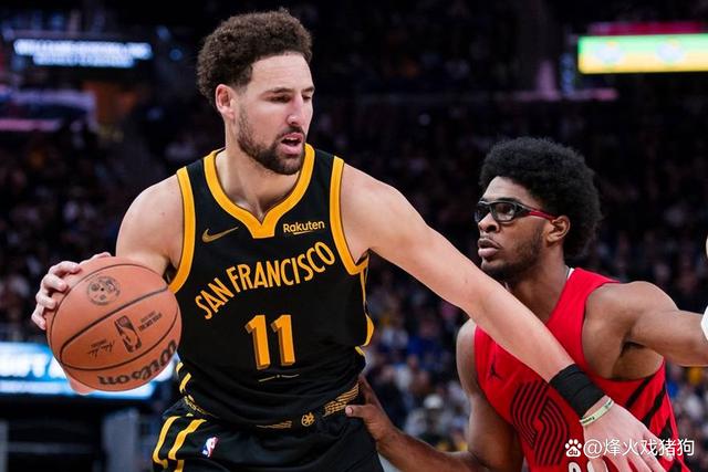 九游官网-包含关键时刻突围战来临，费耶诺德围绕社区盾状态回暖，压力陡增，临场指挥获称赞的词条