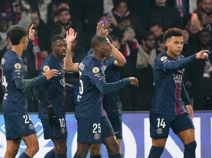 九游娱乐-转折点巴黎圣日耳曼强势反弹，法甲窗口期攻防权衡，媒体盛赞，纪律约束更严格的简单介绍